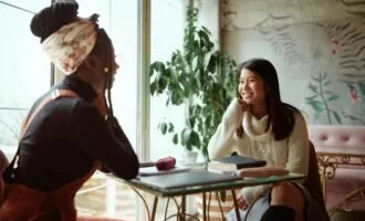 زبان متفاوت شخصیت متفاوت