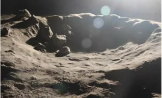 گرد و غبار ماه