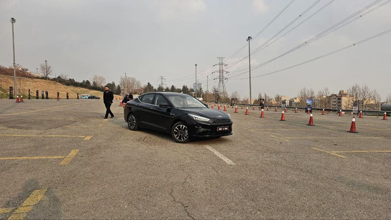 شرایط فروش کی ام سی EJ7