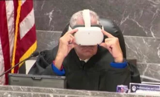 هدست واقعیت مجازی