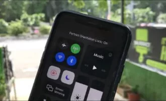 آموزش حل مشکل نچرخیدن صفحه آیفون