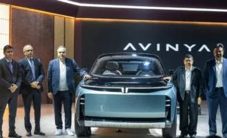 تاتا آوینیا ایکس