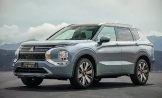 میتسوبیشی اوتلندر