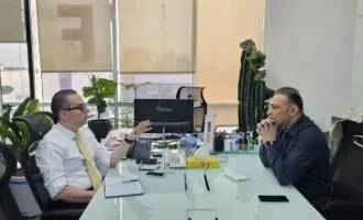 احمد نخجوانی، مدیرعامل مکس امید