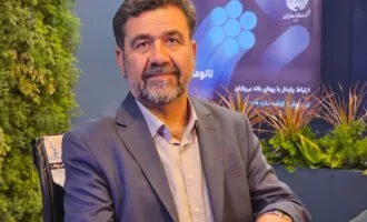 داوود زارعیان، معاون تجاری شرکت مخابرات ایران