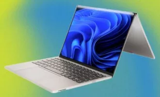 لپتاپ ThinkBook Flip