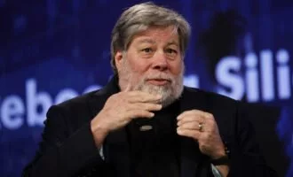 تجربه کاربری تسلا