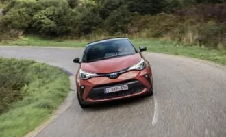 شرایط فروش تویوتا CHR