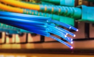 ارتباطات نوری