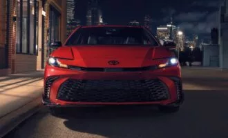 تویوتا کمری