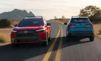 تویوتا کرولا کراس