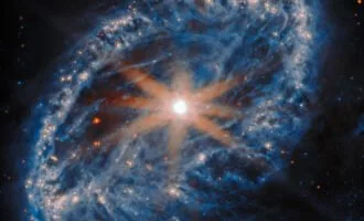 تصویر روز ناسا: کهکشان مارپیچی NGC 2566 از نگاه جیمز وب