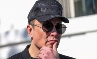 بازگشت ایلان ماسک به کسب‌وکارهای خود