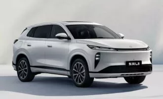 دانگ فنگ آئولوس L8