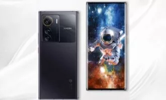 گوشی نسخه استاندارد گوشی Axon 50