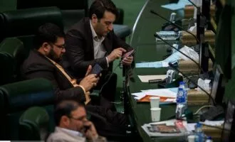 ممنوعیت تلفن همراه در مجلس