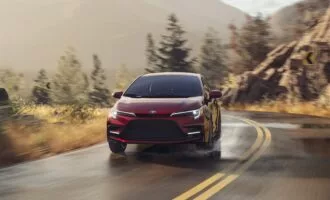 تویوتا کرولا