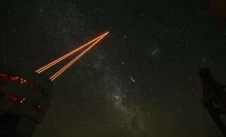 کریستال لیزری