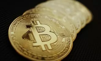 قیمت بیت‌کوین