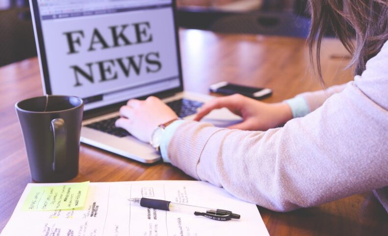 لایحه دولت برای مقابله با اخبار جعلی در فضای مجازی؛ مجازات اینفلوئنسرها شدیدتر است