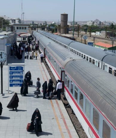 دولت طرح تعطیلات تابستانی یک هفته‌ای را بررسی می‌کند