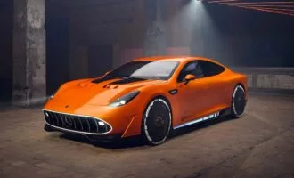 مرسدس AMG GT4 EV