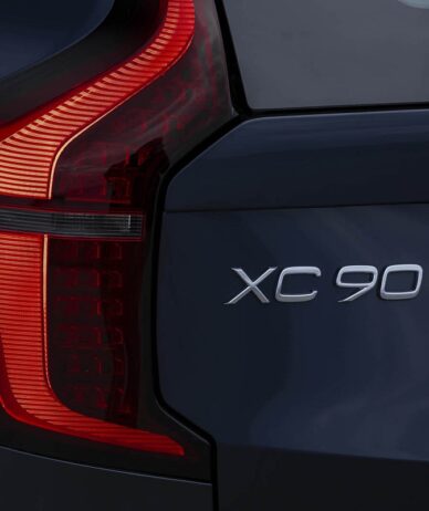 نسل جدید ولوو XC90 در راه است؛ سوئدی‌ها موتور درون‌سوز را کنار نمی‌گذارند