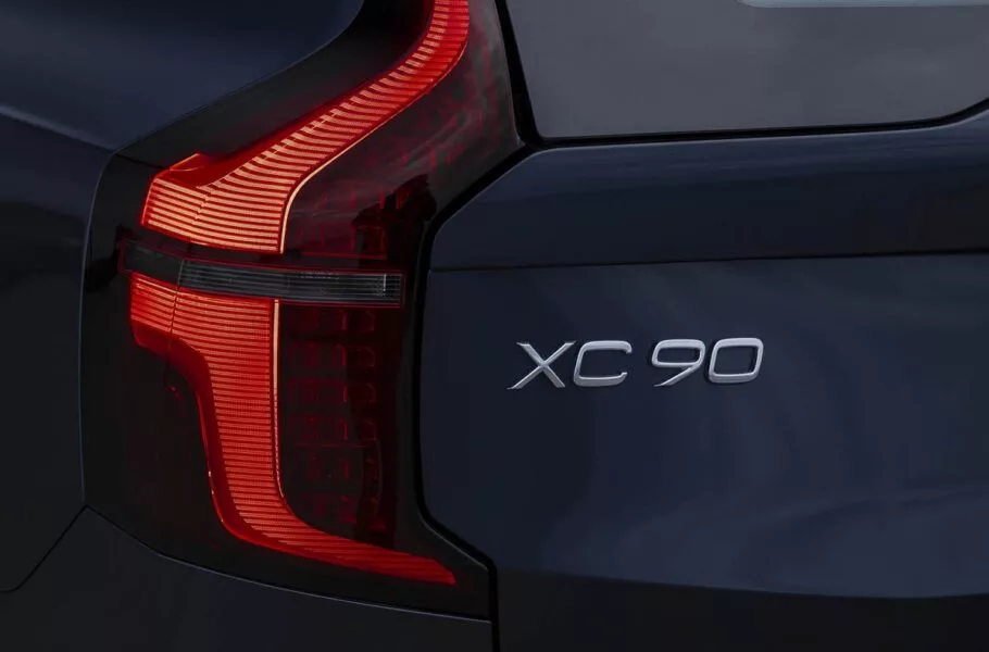 ولوو XC90