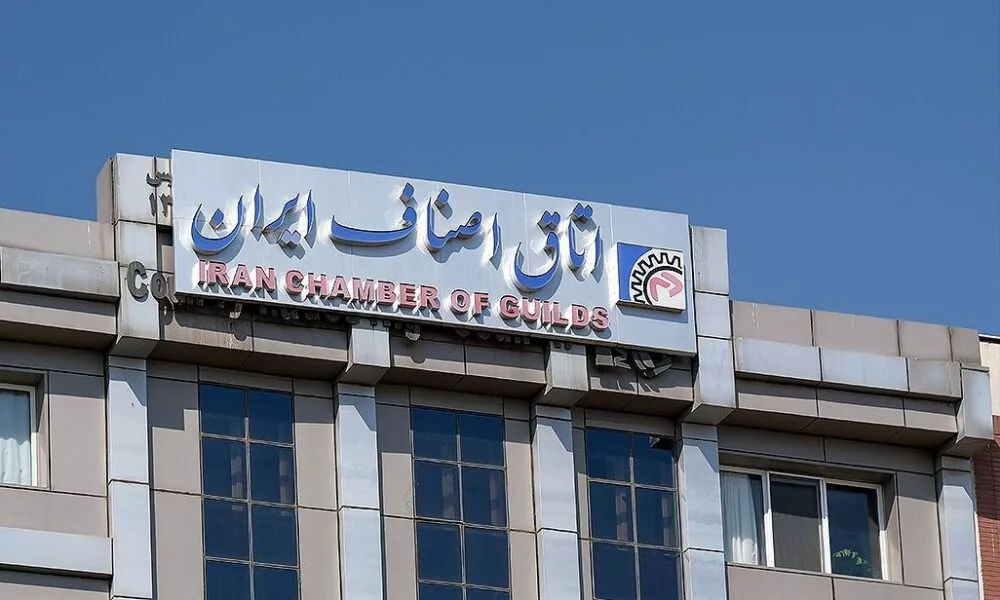 مغایر قانون بودن ورود شهرداری به تاکسی‌های اینترنتی