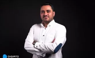 منوچهر صدری، مدیرعامل بازار