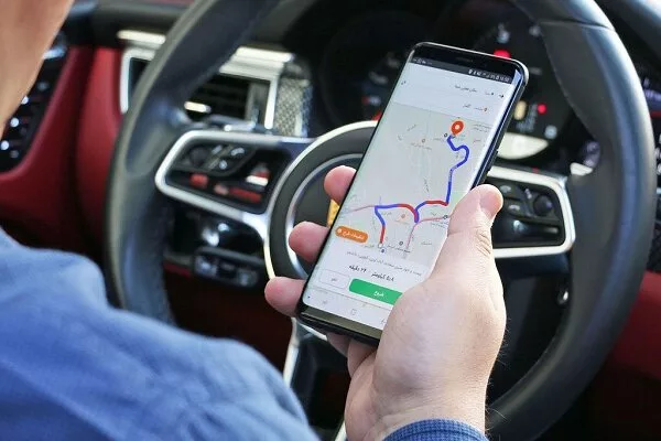 برآورد بنیان‌گذار دیوار از خسارت اختلال GPS به اقتصاد کشور: حداقل یک میلیارد دلار