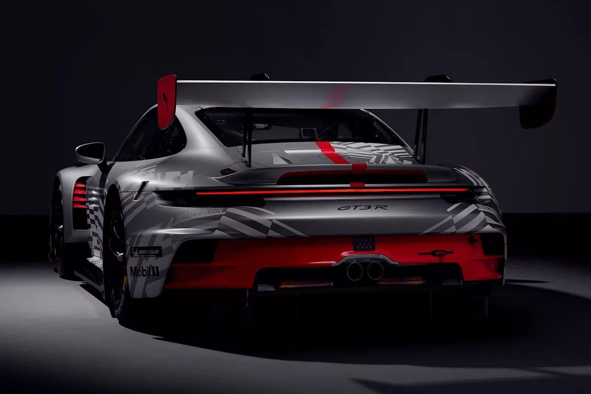 پورشه 911 GT3 R