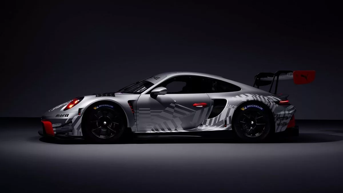 پورشه 911 GT3 R