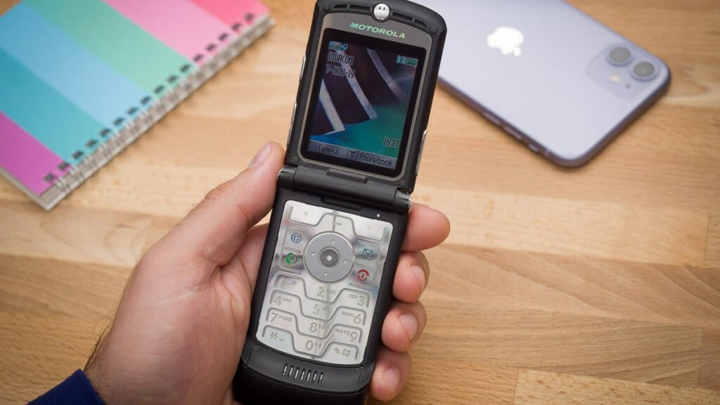 گوشی موتورولا Razr V3