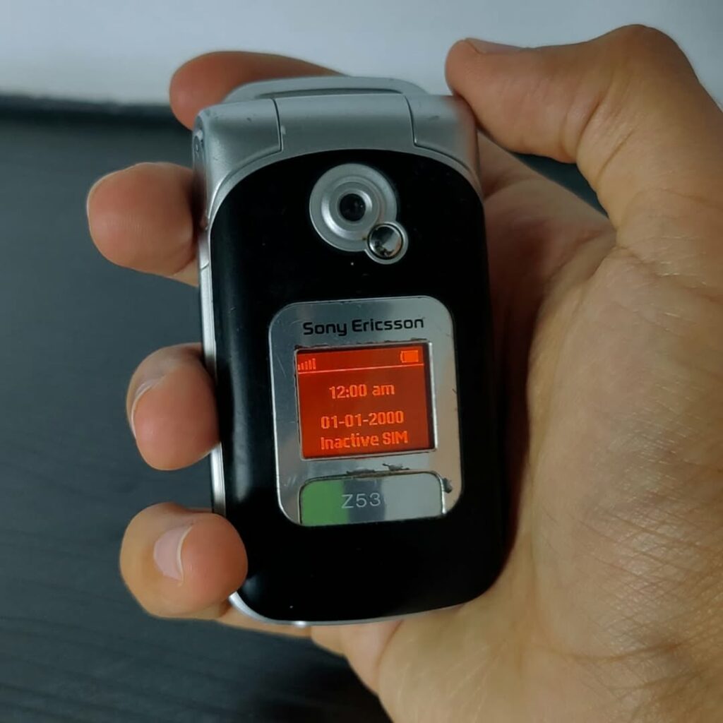 گوشی سونی‌اریکسون Z530i