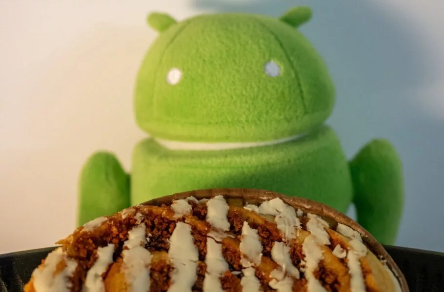 Cinnamon Bun: اسم رمز اندروید 17