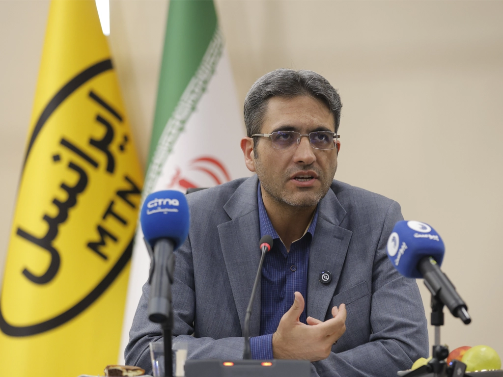 علیرضا رفیعی، مدیرعامل ایرانسل