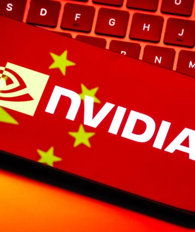 چین ظاهراً شرکت‌های بومی را از خرید تراشه‌های انویدیا و AMD منع کرده است