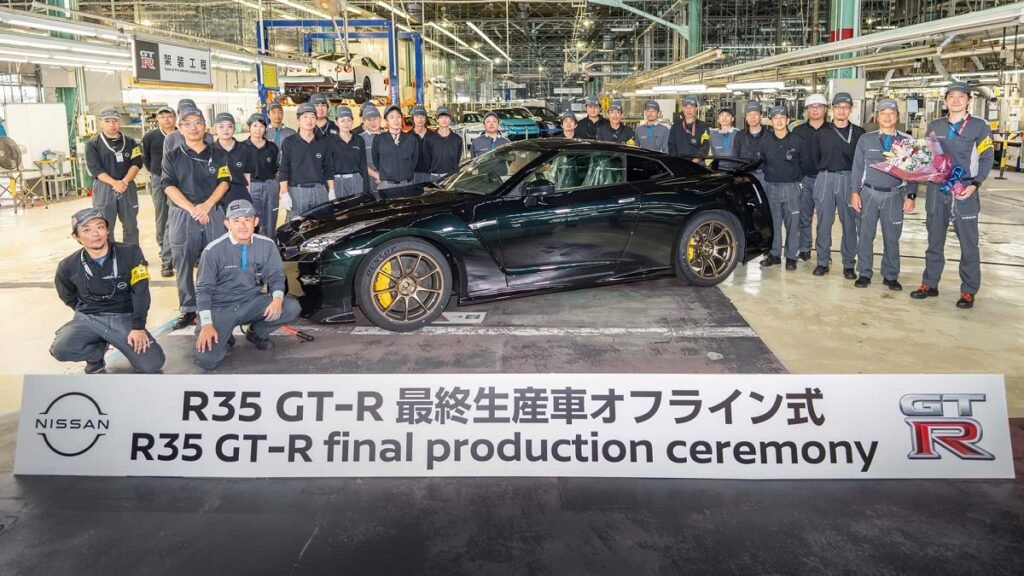 نیسان GT-R