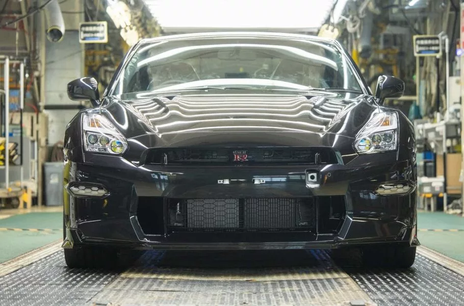 نیسان GT-R