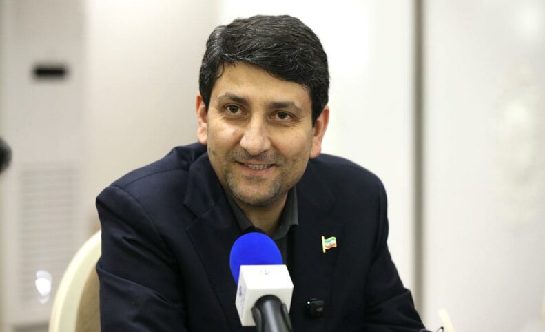 وزیر ارتباطات: محدودیت‌های اینترنت بازنگری می‌شوند