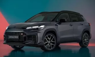 تویوتا کرولا کراس ۲۰۲۵