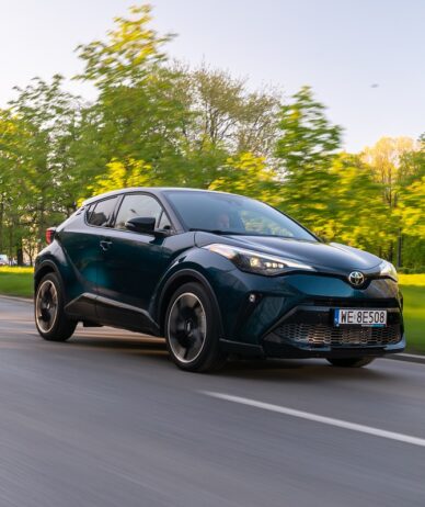 قیمت تویوتا C-HR هیبرید ۲۰۲۵ در ایران اعلام شد [مرداد ۱۴۰۴]