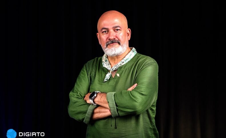 کنشگر محیط زیست: پروژه خورشیدی هزاردستان نشان می‌دهد سود، همه چیز نیست