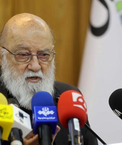 رئیس شورای شهر تهران: تاکسی‌های اینترنتی غیر از «شهرزاد» همه غیرقانونی‌اند