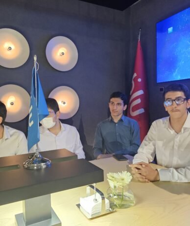 بلوبانک از برندگان المپیاد جهانی نجوم تقدیر کرد