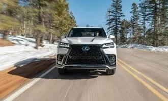 لکسوس LX