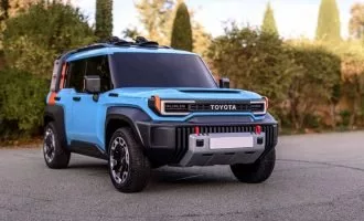 تویوتا FJ کروزر