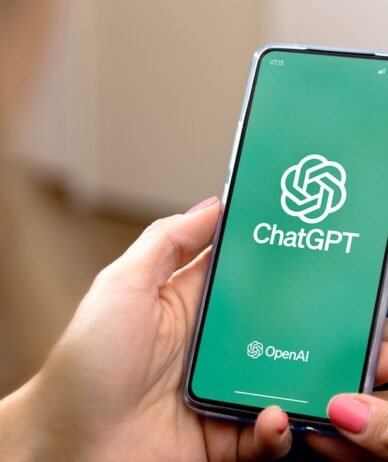 ChatGPT برای نوجوانان امن‌تر می‌شود؛ ممنوعیت گفتگو درباره خودکشی