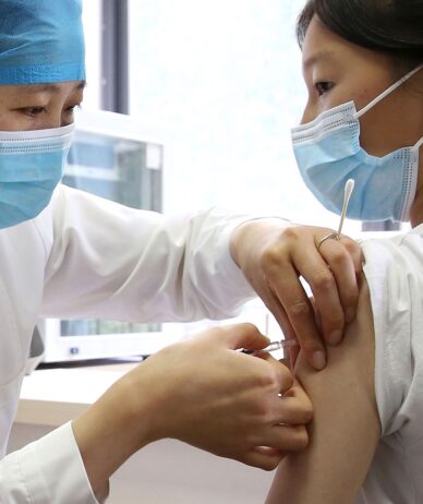 گامی برای ریشه‌کن‌کردن سرطان دهانه رحم؛ واکسن HPV در چین رایگان می‌شود